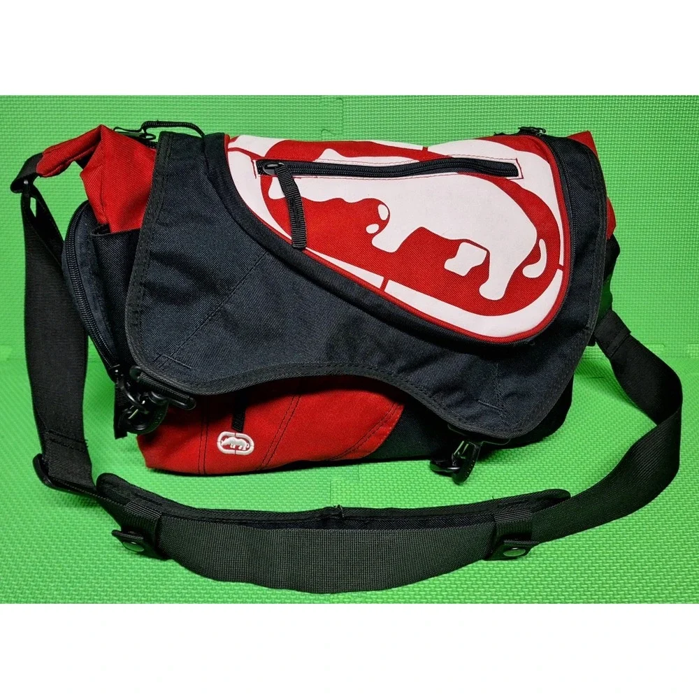 Marc Ecko Unltd Red & Black Crossbody Laptop Messenger Bag Shoulder Strap Y2K